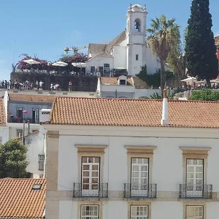Alfama Riverside: Historic Gem With Panoramic Views Apartment