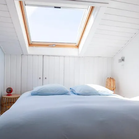 Alfama Stunning River And Historic Views 2bedrooms & 2bathrooms Ac Balcony 18th Century Building *