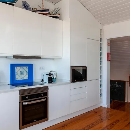 Alfama Riverside: Historic Gem With Panoramic Views