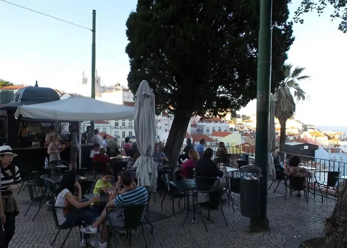 Apartmán Alfama Stunning River And Historic Views 2bedrooms & 2bathrooms Ac Balcony 18th Century Building *