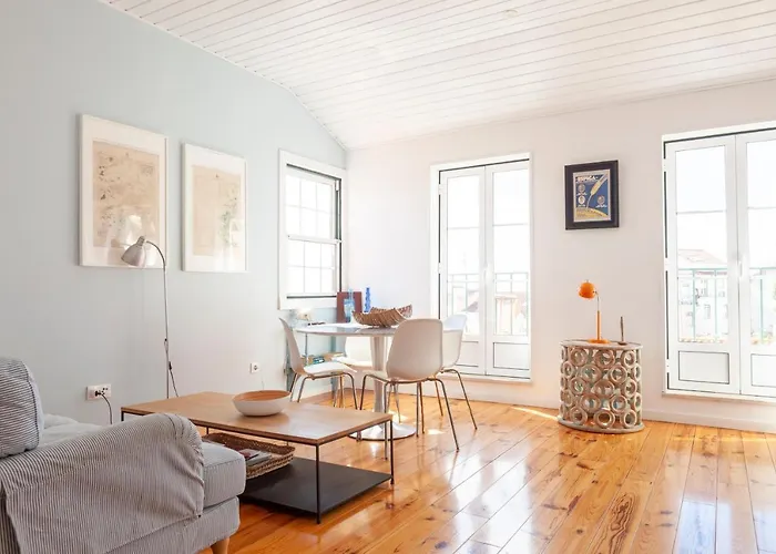 Apartmán Alfama Stunning River And Historic Views 2bedrooms & 2bathrooms Ac Balcony 18th Century Building